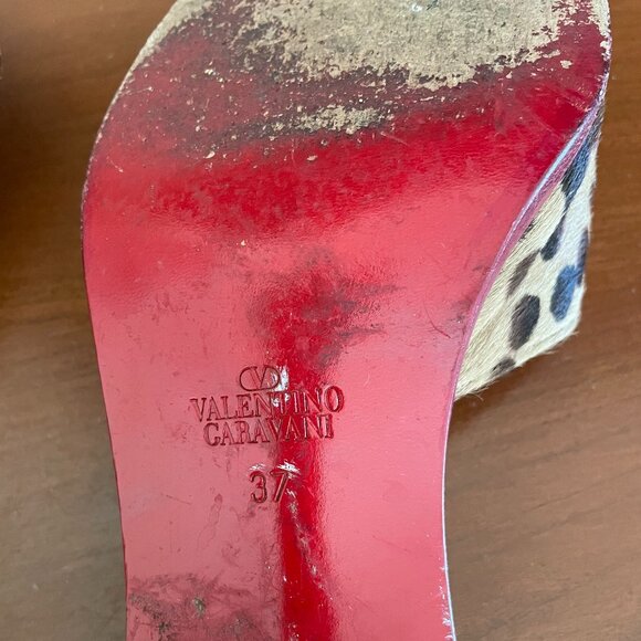Valentino Garavani Leopard slides with Red and Silver Heel, Size 37 - Picture 5 of 5